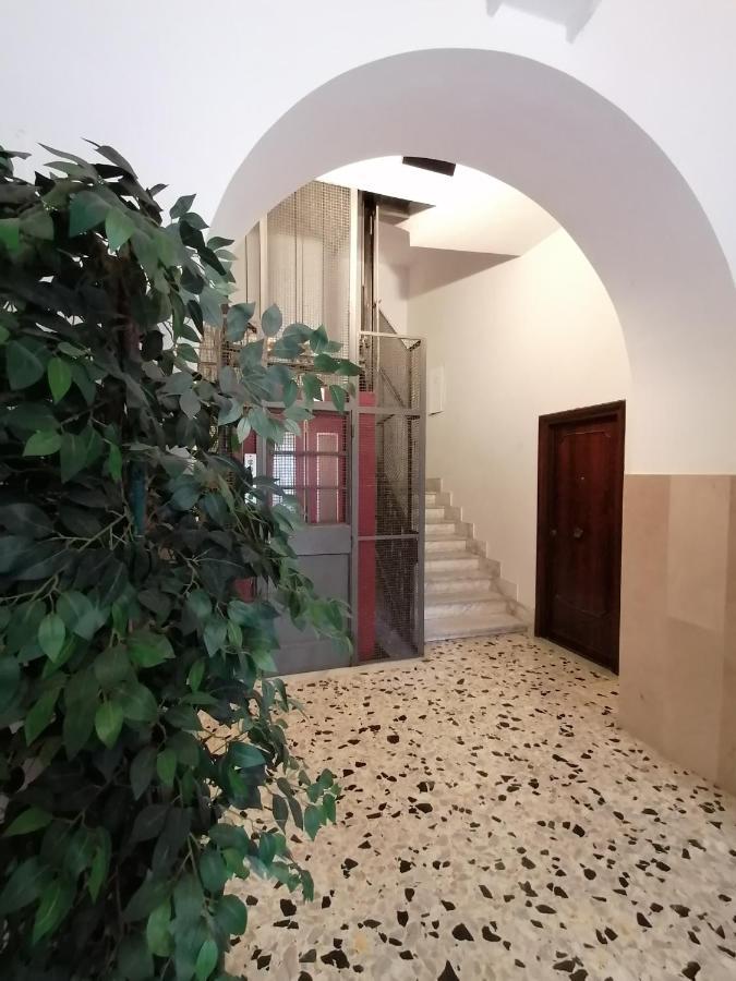 Hotel Redreams Roma Esterno foto